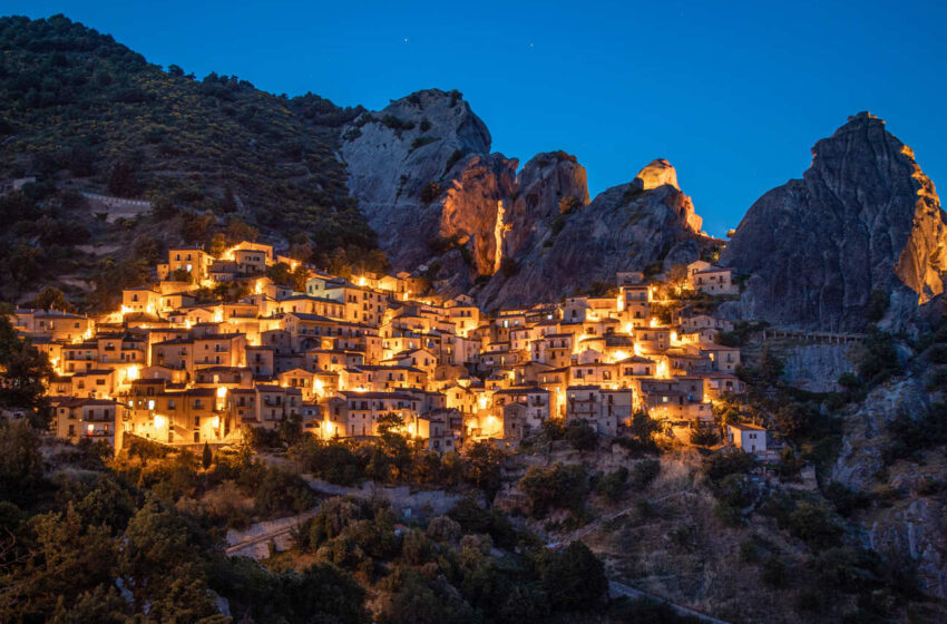  The magic of the Little Dolomites. Discovering a treasure of Lucania.