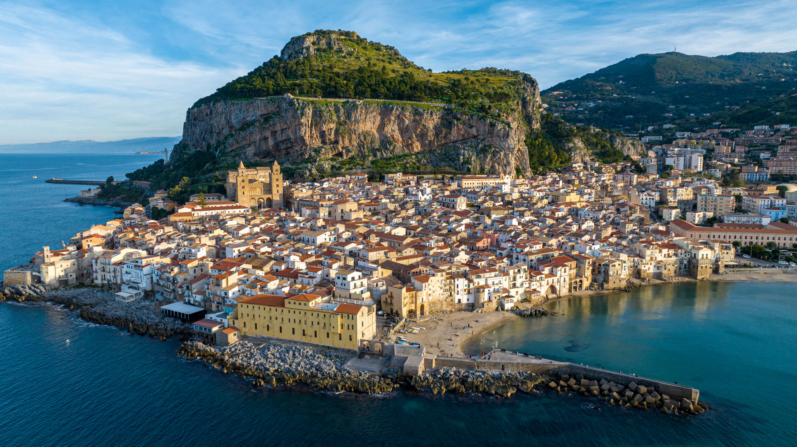 Nella terra del mito. Cefalù